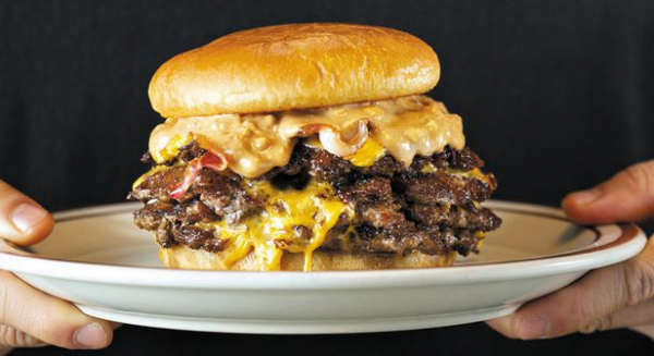 ジャンクフードは忘れて…「バーガーのラスボス」と呼んで(朝鮮日報日本語版)