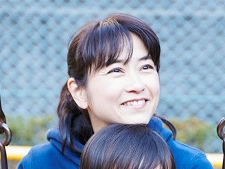 タレントの武内由紀子さん、特別養子縁組で2人目の女の子迎え入籍(telling,)
