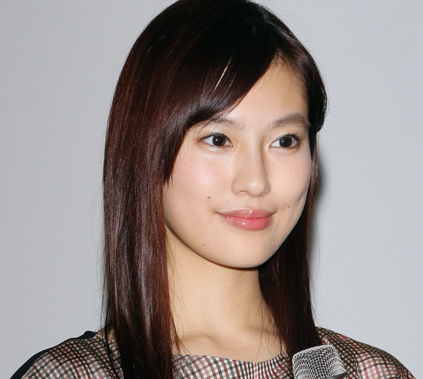 恒松祐里“夜の顔と朝の顔”変幻自在の演技力!「全裸監督2」「おかえりモネ」での見所を専門家が解説(日刊ゲンダイDIGITAL)