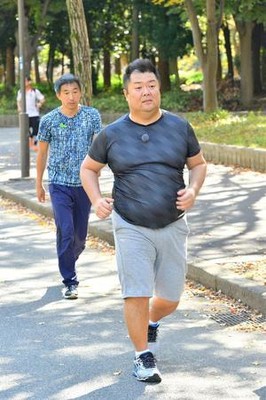ブラマヨ小杉が感動走見せる？大阪マラソン練習公開（日刊スポーツ）