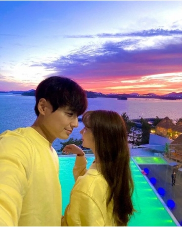 イ・ジフン、14歳年下の妻と「僕たちを見守ってください」と番組出演をPR＆ツーショットも公開…「同床異夢2」に合流(WoW!Korea)