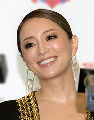 ノンスタ石田、浜崎あゆみの粋な計らいに感動　結婚記念日にサプライズ「キングオブ神対応」（MusicVoice）