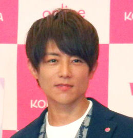 杉浦太陽、辻希美とひざ枕のラブラブショット公開…６月には５人目「話し合いしています」(スポーツ報知)