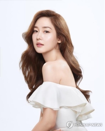 ［韓流］ソン・ユリが双子を妊娠　プロゴルファーと結婚4年(聯合ニュース)
