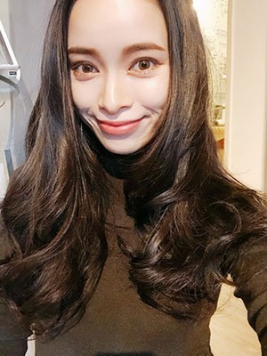 モデルの尾崎紗代子　第２子女児出産を報告「母子ともに健康そのもの」（スポニチアネックス）