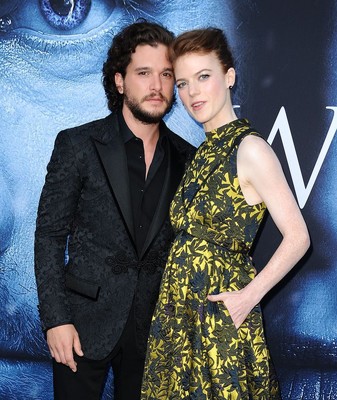 新婚のキット・ハリントンに浮気疑惑が浮上！（ELLE ONLINE）