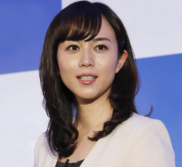比嘉愛未はドラマ掛け持ちのハードな日々 代役は吉と出るか凶と出るか（桧山珠美）(日刊ゲンダイDIGITAL)