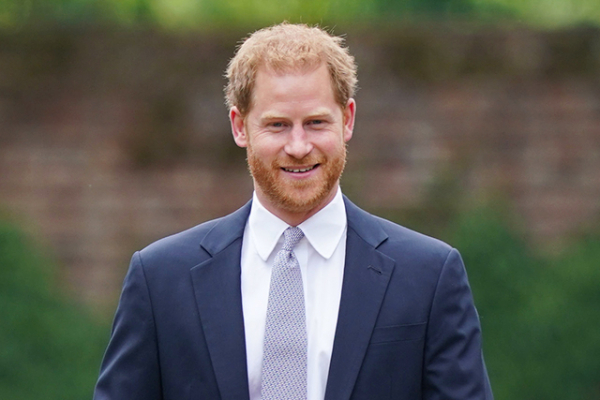 ヘンリー王子、自叙伝を出版へ 「王子としてではなく、いまの私として」(映画.com)