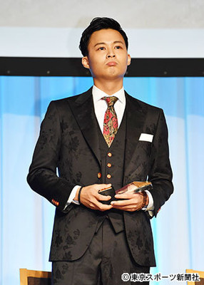 花田優一　両親の離婚判明後初の公の場も無言貫く（東スポWeb）