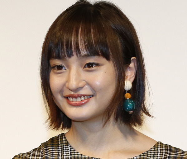 萩原みのり“小動物的童顔”女優の評判 キスマイ北山宏光との不倫ラブシーンで話題(日刊ゲンダイDIGITAL)