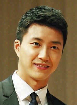 まるで雑誌の表紙…?福原愛さんの元夫・江宏傑さんモデル風ショットにファン魅了「ハンサムすぎ」(中日スポーツ)