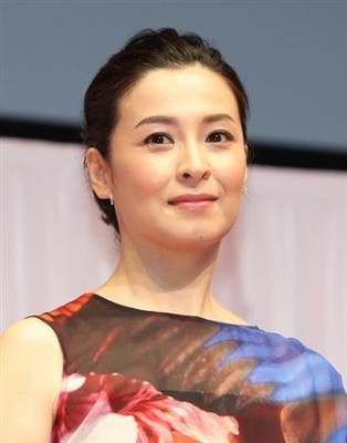 及川光博と檀れいの離婚…ワイドショーが盛り上がらなかったワケ（夕刊フジ）