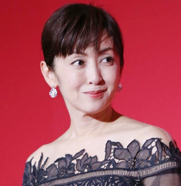 斉藤由貴には妖艶オーラが…石田ゆり子では醸し出せない80年代トップアイドルの底力(日刊ゲンダイDIGITAL)