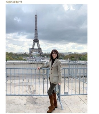 柏木由紀子、亡き夫・坂本九のバースデーをワインで祝福　47年前の2ショットに「懐かしい一枚！」（ねとらぼ）