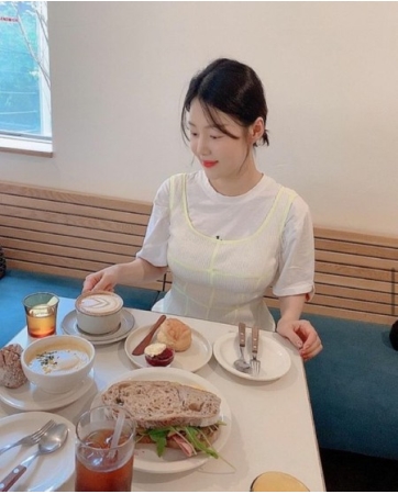 女優ハン・ジヘ、「授乳が終わりました」と育児近況を伝えるもステイホーム中の憂うつ感も明かす(WoW!Korea)