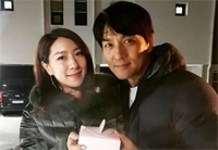 【公式】俳優イ・ピルモ、“14歳年下”ソ・スヨンと来春結婚へ（WoW!Korea）