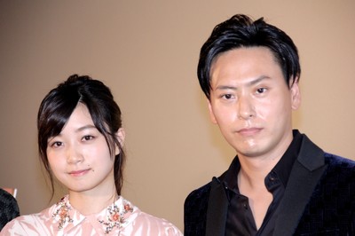 元乃木坂46深川と三代目JSB山下、グループあるあるで撮影中に盛り上がる（シネマトゥデイ）