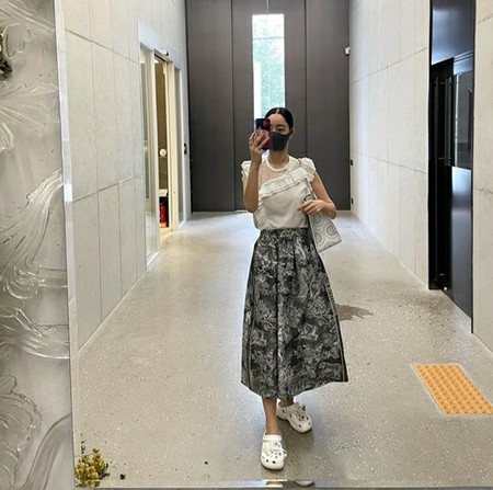 女優ソ・ヒョリム、オーラ溢れる日常ショットを公開(WoW!Korea)