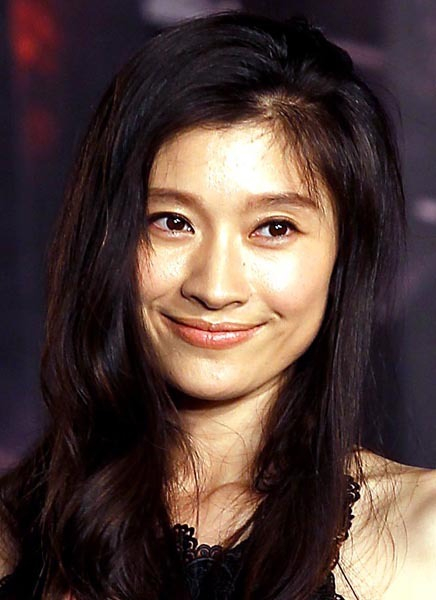 篠原涼子「離婚&韓流アイドルと不倫疑惑」の大きすぎる代償…狭まる役柄、CMはすべて見直し(日刊ゲンダイDIGITAL)