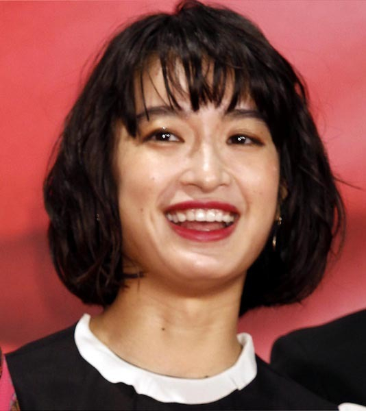 門脇麦の垢抜けない色っぽ人妻役がリアル過ぎる！主演ドラマ「うきわ」は見どころ満載(日刊ゲンダイDIGITAL)