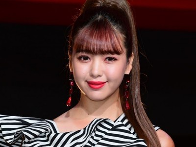 藤田ニコル、すっぴんを披露 「天使みたい」と話題（クランクイン！）
