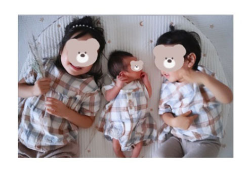 次男出産の元モー娘。紺野あさ美、初の3姉弟ショットを公開　おそろいのチェック柄コーデに「可愛くて大好き」(ねとらぼ)