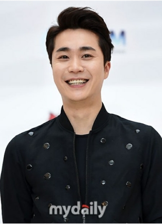 歌手チョ・ソンモ、本日（31日）父親が死去(WoW!Korea)