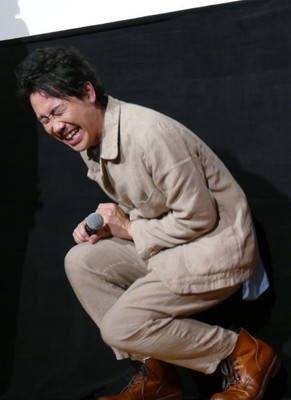 大泉洋、娘からの手紙に大笑い＆崩れ落ちる！（映画.com）