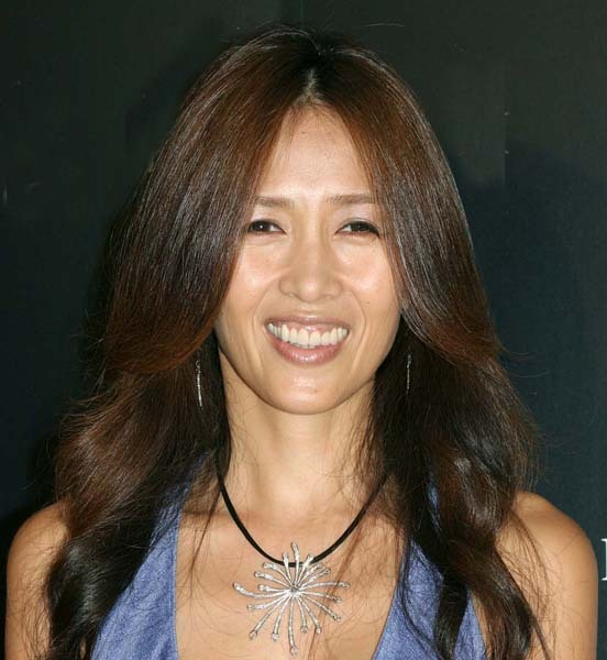 キムタクに浮上した「来年8月独立説」 メリー氏の死去で妻・工藤静香が準備着々(日刊ゲンダイDIGITAL)