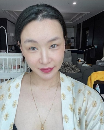 人気振付師ペ・ユンジョン、「妊娠性掻痒症、生涯薬を飲んでいるようだ」(WoW!Korea)