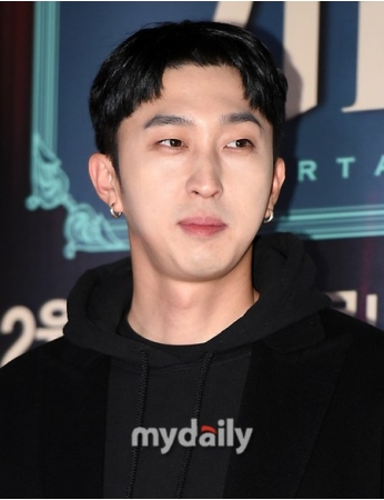 ラッパーのSleepy、結婚式を来年に延期…「より安定した時期に」(WoW!Korea)