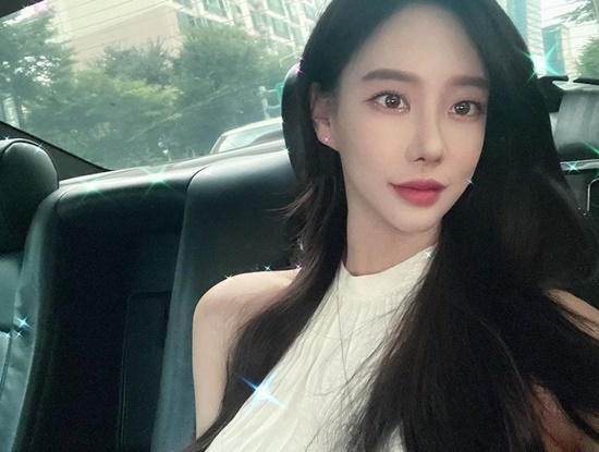 イ・ビョンホンを脅迫した元GLAMダヒ、ネット放送進行者に転身後7億ウォン以上稼ぐ(朝鮮日報日本語版)