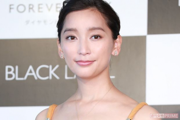 杏「父・渡辺謙譲りの料理スキル」に賞賛、一方で東出昌大と唐田えりかは徐々に復帰(週刊女性PRIME)