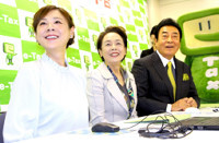 高橋真麻、父母と確定申告「家族３人で来られて良かった」父・英樹は４１年連続初日申告（スポーツ報知）