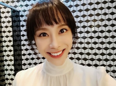 チョ・ミナ(元JEWELRY)、耳石症で救急搬送も「幼い息子を残して入院できない」(WoW!Korea)