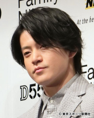 芸能界で話題をさらうＶ６・岡田准一のサークル活動“岡田部”（東スポWeb）