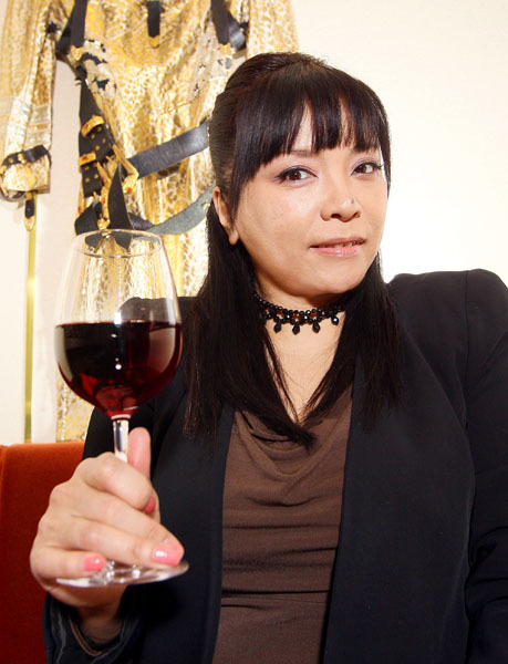 追悼・風間ルミさん 純白のウエディングドレス姿で「私、プロレスと結婚します！」と宣言（伊藤雅奈子）(日刊ゲンダイDIGITAL)