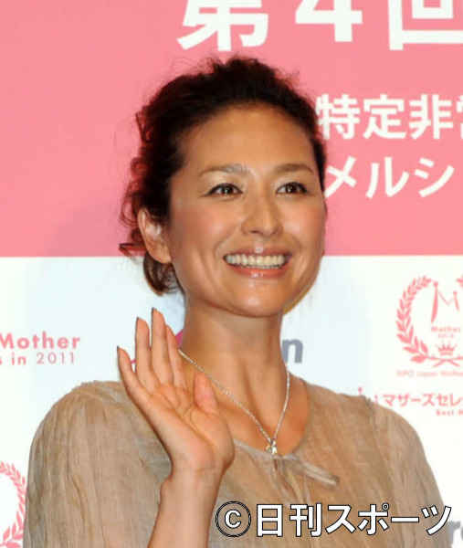 亜希、元夫清原和博氏の動画紹介「誰かの為になり、明日への生きる力に」(日刊スポーツ)