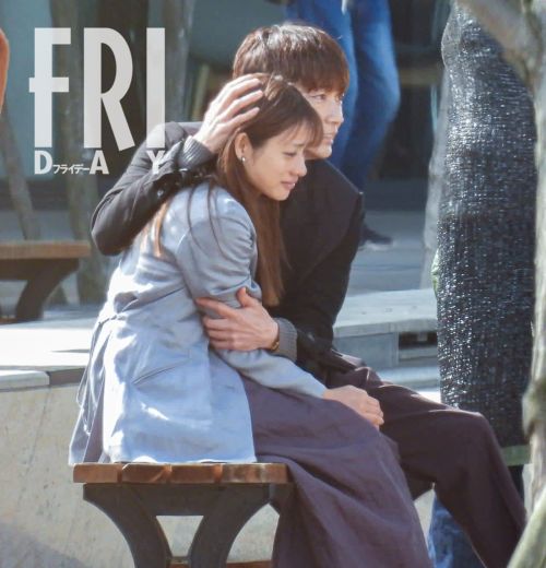 石原＆綾野、有村＆菅田…まるで恋人「アツすぎる撮影２ショット」(FRIDAY)