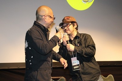 清水崇監督、中田秀夫監督と同タイミングで出生届を提出!?「『リング』と『呪怨』が一緒にいた」（映画.com）