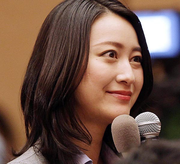 小川彩佳アナは一皮も二皮もむけた “元カレ”櫻井翔の結婚もソツなく報道(日刊ゲンダイDIGITAL)