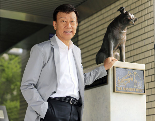 橋幸夫の歌手引退宣言は「生涯現役」宣言!“閉店セール”全国160カ所ツアー行脚から始まる次の一手(日刊ゲンダイDIGITAL)