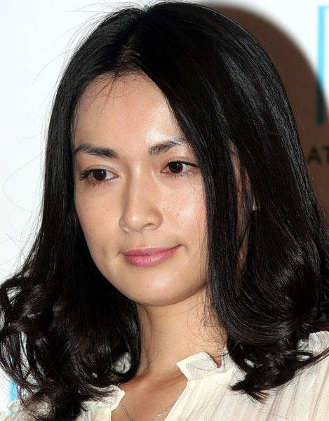 長谷川京子が夫のパパ活疑惑で“赤っ恥”! ポルノグラフィティ新藤晴一の懲りない女癖(日刊ゲンダイDIGITAL)