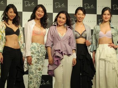 平野ノラ、ランウェイで“魅せブラ”　ワコールＣＭに出演（サンケイスポーツ）