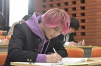 横浜流星のキス、中村倫也のメガネ＆スーツに視聴者「永久保存版」の声…「初めて恋をした日に読む話」最終回（cinemacafe.net）