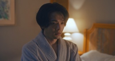 “オクテ系”な中村倫也に“俺様”な田中圭！魅惑の独身男たちに翻弄されちゃう!?（Movie Walker）