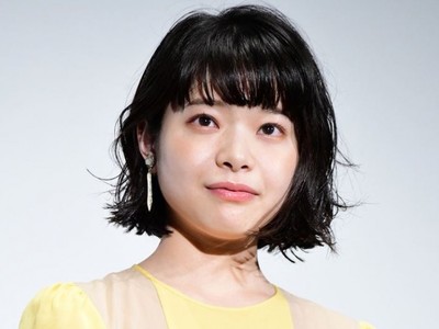 岸井ゆきの『まんぷく』思い出ショット 「タカちゃん好き」とファン歓喜（クランクイン！）