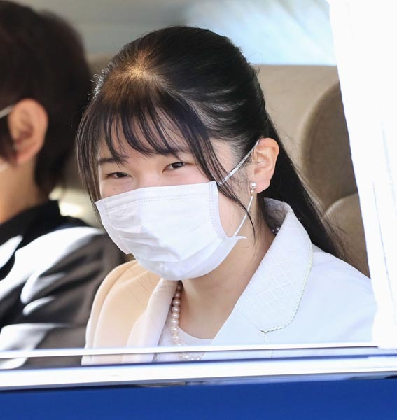 眞子さま結婚で皇位継承さらに先細り…「旧宮家の復活」「愛子さまとの養子縁組」って何だ？(日刊ゲンダイDIGITAL)