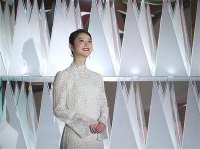 佐々木希が結婚後初のクリスマスに向け「ホームパーティーをしたい」　妊娠報道は否定（サンケイスポーツ）