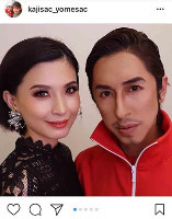キンコン梶原、美人妻との外国人風メーク写真が「ショーンＫ」「真田広之＆メグ・ライアン？」と話題（スポーツ報知）